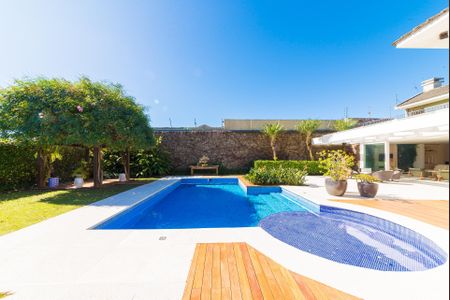 26_photo/94dce1b7d1.cb4a3f4e1d4d223a-ATLAS-1a5dd951-e2d7-4356-a58f-d3c56a4777a4.jpg de casa à venda com 4 quartos, 500m² em Santa Felicidade, Curitiba