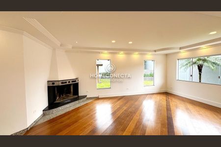 5_photo/94dce1b7d1.cb4a3f4e1d4d223a-ATLAS-4f83ed47-22bf-4d97-a962-6280392bed6e.jpg de casa à venda com 5 quartos, 504m² em Santa Felicidade, Curitiba