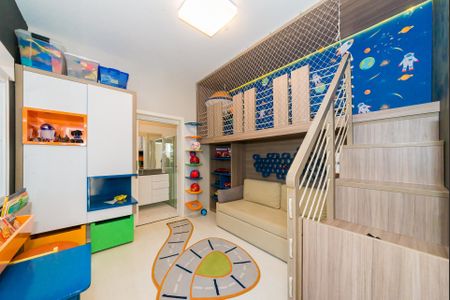 5_photo/94dce1b7d1.cb4a3f4e1d4d223a-ATLAS-cfaa7871-ea59-4fe7-9757-788e515d92a8.jpg de casa à venda com 4 quartos, 500m² em Santa Felicidade, Curitiba