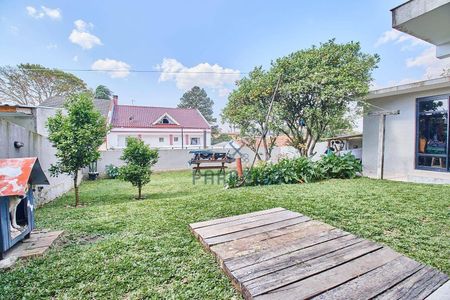 2_photo/94dce1b8e1.ceff8192393c33de-ATLAS-d951ee01-ea40-4db0-ac23-50ada63e4a6f.jpg de casa à venda com 3 quartos, 250m² em Santa Felicidade, Curitiba