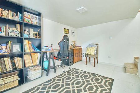 8_photo/94dce1b8e1.ceff8192393c33de-ATLAS-dd0e0415-9521-4564-8d60-1b3abbbbbbbc.jpg de casa à venda com 3 quartos, 250m² em Santa Felicidade, Curitiba