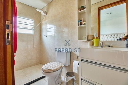 6_photo/94dce1b8e1.ceff8192393c33de-ATLAS-e8b09766-9fe2-49a8-9dd2-38b56d32b34d.jpg de casa à venda com 3 quartos, 250m² em Santa Felicidade, Curitiba