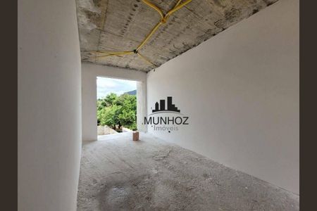 6_photo/94dce1b9e3.f79a97fbe410cbd3-ATLAS-1f0db7d4-eba8-4c74-bc23-d9604ac34df8.jpg de casa à venda com 3 quartos, 201m² em Santa Felicidade, Curitiba