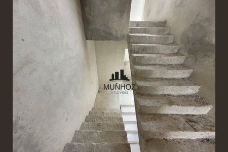 7_photo/94dce1b9e3.f79a97fbe410cbd3-ATLAS-250bd264-c66f-4bc0-9204-bd2cce6d3c86.jpg de casa à venda com 3 quartos, 201m² em Santa Felicidade, Curitiba