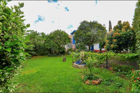 4_photo/94dce1baeb.e6f02a1e96aef2b1-ATLAS-7e9fb655-e443-42d9-869c-ac0566ba286c.jpg de casa à venda com 4 quartos, 236m² em Santa Felicidade, Curitiba