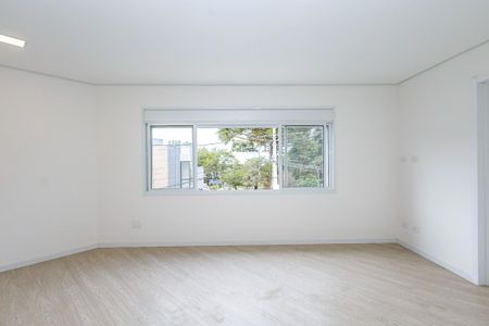 3_photo/94dce1bb57.31e440ee0e5cbd76-ATLAS-179f2a43-d2ba-4b78-9170-fe3985d080bd.jpg de casa à venda com 4 quartos, 313m² em Santa Felicidade, Curitiba