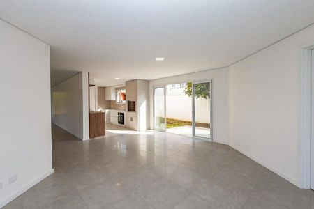 6_photo/94dce1bb57.31e440ee0e5cbd76-ATLAS-41e73ffc-cddf-4964-9f97-dec8535c8826.jpg de casa à venda com 4 quartos, 313m² em Santa Felicidade, Curitiba