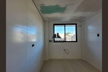 18_photo/94dce1bd09.b63fb19834d8465e-ATLAS-57e700df-3f77-4e5b-bece-6c88b6c341c3.jpg de casa à venda com 3 quartos, 151m² em São Braz, Curitiba