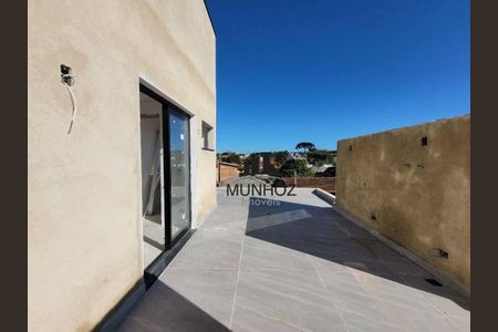 49_photo/94dce1bd09.b63fb19834d8465e-ATLAS-a8cfd808-bc8b-4de7-907c-731943be3b9d.jpg de casa à venda com 3 quartos, 151m² em São Braz, Curitiba