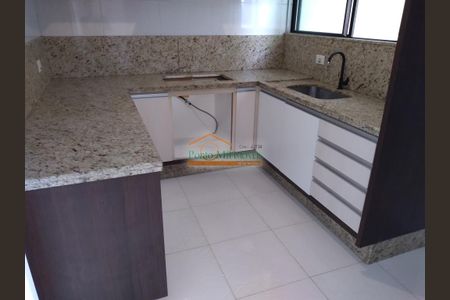 4_photo/94dce1bddb.d52b352421a3f1cc-ATLAS-82be0873-a05b-42db-b014-02d4e258a75f.jpg de casa à venda com 3 quartos, 120m² em Santa Felicidade, Curitiba