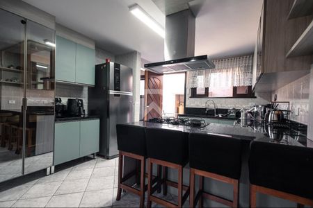 9_photo/94dce1be4f.05eeb2a6dcbb30c4-ATLAS-6b2be833-2077-443b-81a8-f69f3370429d.jpg de casa à venda com 3 quartos, 263m² em São Braz, Curitiba