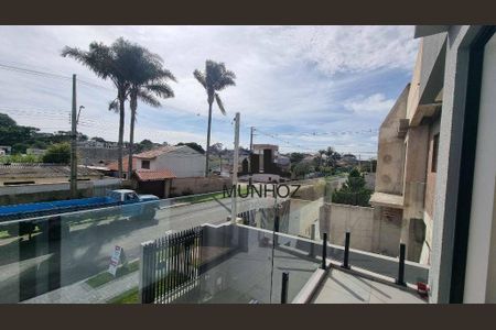 8_photo/94dce1bef9.f2c8c659ffa0a6bc-ATLAS-c7b0ac02-6362-4695-be9b-1bdec1f5e938.jpg de casa à venda com 3 quartos, 142m² em São Braz, Curitiba