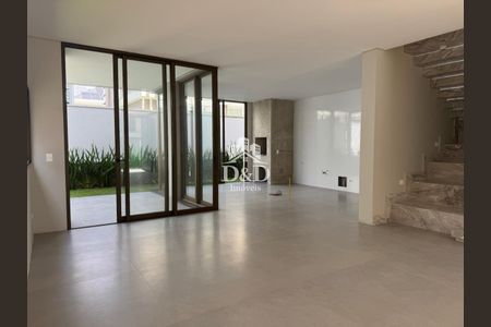 10_photo/94dce1bfff.70d34e1d457a0501-ATLAS-64420cbd-cb82-4c6a-a249-863cf3fad2ab.jpg de casa de condomínio à venda com 4 quartos, 298m² em São Braz, Curitiba