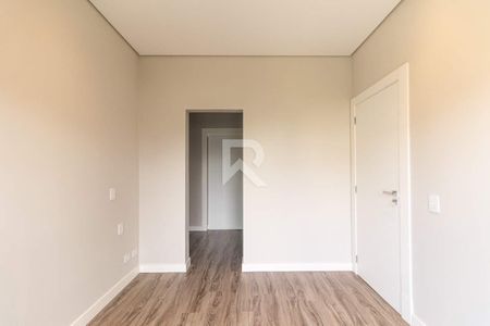 8_photo/94dce1bfff.e6a01b3808f3e2bb-ATLAS-ca559110-7e76-41f4-a2d9-c9de8039a8bf.jpg de casa à venda com 4 quartos, 353m² em São Braz, Curitiba