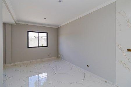 10_photo/94dce1c0ed.638b34ff0fe22444-ATLAS-a1f68388-cc8e-4b9e-a8cf-a3fa4bc1c920.jpg de casa à venda com 3 quartos, 135m² em São Braz, Curitiba