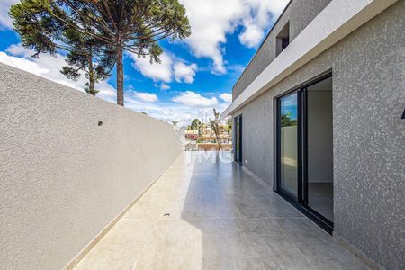 48_photo/94dce1c137.98cf39ec7952f033-ATLAS-8862e42e-70a5-49e8-b950-743c848c8add.jpg de casa à venda com 3 quartos, 230m² em São Braz, Curitiba