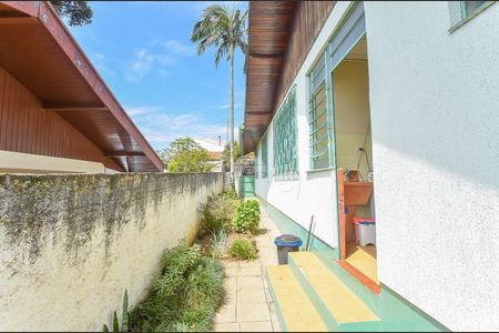 21_photo/94dce1c167.94f797356aedc676-ATLAS-1a2f66c7-4ca9-4d81-9616-155c69cc7cde.jpg de casa à venda com 3 quartos, 138m² em São Braz, Curitiba