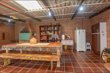 23_photo/94dce1c167.94f797356aedc676-ATLAS-3b80ca0c-715f-4258-8c08-3ce080480d98.jpg de casa à venda com 3 quartos, 138m² em São Braz, Curitiba