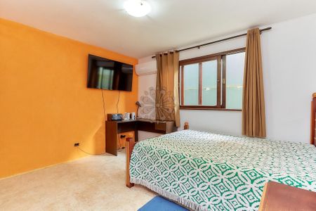 20_photo/94dce1c1ab.4a7708b419391496-ATLAS-88d3d3e8-e510-4012-9d48-a13da159bc6d.jpg de casa à venda com 3 quartos, 244m² em São Braz, Curitiba