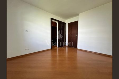 13_photo/94dce1c1b9.561dcad3d0cedf12-ATLAS-a6f6d44a-c543-4d3d-abf6-40e56bd9eaa2.jpg de casa à venda com 4 quartos, 151m² em São Braz, Curitiba