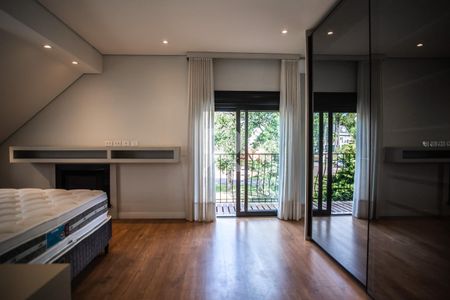 2_photo/94dce1c201.ec45c5915be217bb-ATLAS-15da457a-a8ec-42d4-ad7c-e328d372f66f.jpg de casa para alugar com 3 quartos, 264m² em São Braz, Curitiba