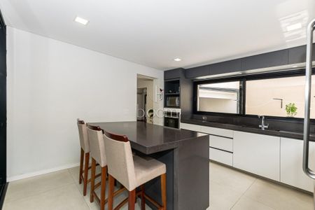 8_photo/94dce1c27b.588d4a7fb74764b6-ATLAS-555aa691-ef66-48f8-a14b-9c8e74eaa1c8.jpg de casa para alugar com 3 quartos, 263m² em São Braz, Curitiba