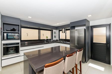 24_photo/94dce1c27b.588d4a7fb74764b6-ATLAS-c3118f76-5fde-4b03-9449-2e8d1fd02857.jpg de casa para alugar com 3 quartos, 263m² em São Braz, Curitiba