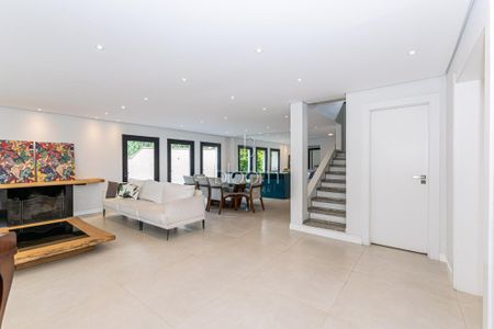 4_photo/94dce1c27b.588d4a7fb74764b6-ATLAS-c61b315a-baec-4b2f-bb01-cf655bc4c156.jpg de casa para alugar com 3 quartos, 263m² em São Braz, Curitiba