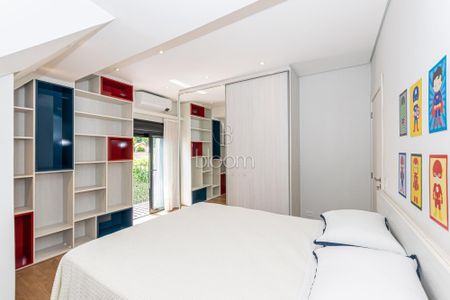 35_photo/94dce1c27b.588d4a7fb74764b6-ATLAS-edb39cb3-fd9a-4ba9-b6dd-1ff1f3851dbe.jpg de casa para alugar com 3 quartos, 263m² em São Braz, Curitiba