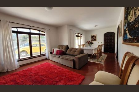 8_photo/94dce1c367.dc7b031a1d7e8bb1-ATLAS-32a70d67-4b66-4292-9d03-6040c4ece78a.jpg de casa à venda com 4 quartos, 280m² em São Braz, Curitiba