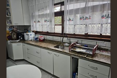 4_photo/94dce1c367.dc7b031a1d7e8bb1-ATLAS-4c4e6aa8-b045-4f7e-b728-c2867f7bdba5.jpg de casa à venda com 4 quartos, 280m² em São Braz, Curitiba