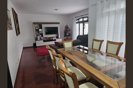 7_photo/94dce1c367.dc7b031a1d7e8bb1-ATLAS-9bcd9c04-0ddb-4add-87df-25890f464916.jpg de casa à venda com 4 quartos, 280m² em São Braz, Curitiba