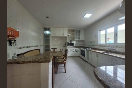 47_photo/94dce1c463.ae56de7e26f8ed87-ATLAS-d5dda3cc-a295-4ee4-8c8a-87a3a43ddcd1.jpg de casa à venda com 4 quartos, 340m² em São Braz, Curitiba