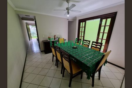 8_photo/94dce1c473.93b8fa184532727f-ATLAS-4fd328e9-9245-400b-91a8-6ff4ffb37ea4.jpg de casa à venda com 4 quartos, 198m² em São Braz, Curitiba