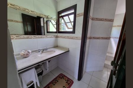 12_photo/94dce1c473.93b8fa184532727f-ATLAS-543c589c-9d9b-4c8d-8a0b-ef4d41ea5a73.jpg de casa à venda com 4 quartos, 198m² em São Braz, Curitiba