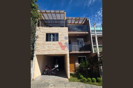 2_photo/94dce1c493.e5c1dbf3952ec410-ATLAS-b3fad1b8-b8f0-4e2e-9e94-3ee114792abb.jpg de casa à venda com 6 quartos, 220m² em São Braz, Curitiba