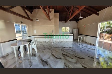 20_photo/94dce1c4ff.dd7d391fdf2b1959-ATLAS-af8893a0-207c-45fb-b314-9a5fd0728a96.jpg de apartamento para alugar com 3 quartos, 55m² em São Braz, Curitiba