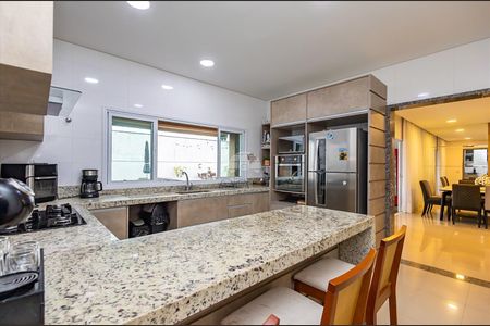 5_photo/94dce1c51f.445c0bca81181d7a-ATLAS-22ca1f5f-1ea6-4425-8f8b-65e61e734b41.jpg de casa à venda com 3 quartos, 305m² em São Braz, Curitiba