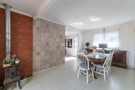 4_photo/94dce1c557.df2406aa61ba3211-ATLAS-2a931033-2f97-43cb-9cfd-0a3827667b4c.jpg de casa à venda com 3 quartos, 338m² em São Braz, Curitiba