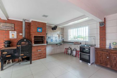 10_photo/94dce1c557.df2406aa61ba3211-ATLAS-374073ac-92bc-47cf-9d87-5b13221bcbb2.jpg de casa à venda com 3 quartos, 338m² em São Braz, Curitiba