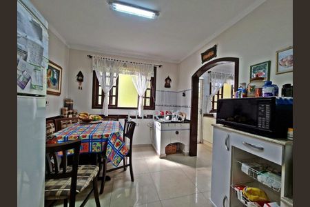 15_photo/94dce1c61d.f9fd596f8c1c84e9-ATLAS-baf76355-38df-48d3-a40d-6d895cdb339a.jpg de casa à venda com 4 quartos, 200m² em São Braz, Curitiba