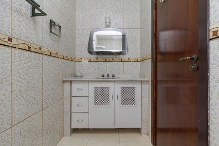 4_photo/94dce1c78f.88dcffa138285222-ATLAS-b913159a-2df1-471d-b02a-e106142e65b3.jpg de casa à venda com 3 quartos, 245m² em São Braz, Curitiba