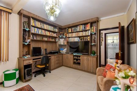 20_photo/94dce1c7c7.2f15d505e37c7ac5-ATLAS-7906ee43-0123-4aa5-8980-cb41e5222ac6.jpg de casa à venda com 4 quartos, 320m² em São Braz, Curitiba