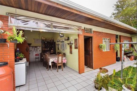 33_photo/94dce1c7c7.2f15d505e37c7ac5-ATLAS-83aa01de-d6fc-4e77-b065-b8e0126d7aa0.jpg de casa à venda com 4 quartos, 320m² em São Braz, Curitiba