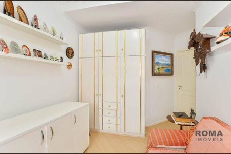 31_photo/94dce1c89d.c4a0bdba0b5cdebe-ATLAS-0ea3cfa3-1305-4da5-aed7-c7b7427cc8ca.jpg de casa à venda com 4 quartos, 320m² em São Braz, Curitiba