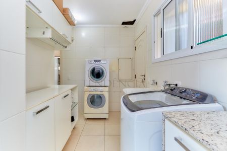 3_photo/94dce1c999.4edbcfdecddd17f6-ATLAS-34c03b97-acec-4807-ac96-d642f12b3320.jpg de casa para alugar com 4 quartos, 266m² em Butiatuvinha, Curitiba