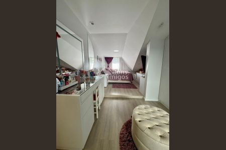 29_photo/94dce1c9c3.efc8335eb49360c6-ATLAS-134657f9-e92b-493c-965d-57cd0ee1a3d1.jpg de casa à venda com 4 quartos, 259m² em São Braz, Curitiba