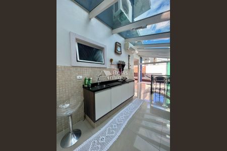 7_photo/94dce1c9c3.efc8335eb49360c6-ATLAS-cf859ff8-788f-4594-84d4-d0452bf950bd.jpg de casa à venda com 4 quartos, 259m² em São Braz, Curitiba