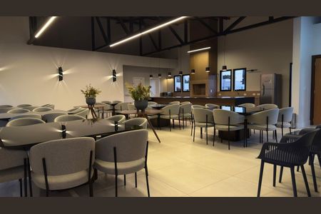 11_photo/94dce1c9db.f541d6c8e7c04d7e-ATLAS-7cf4e4a5-c41c-4754-ab07-cda86e882138.jpg de casa à venda com 4 quartos, 207m² em São Braz, Curitiba