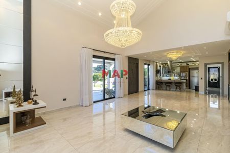 5_photo/94dce1cc89.3a9dc93bc25fc63d-ATLAS-8aa3c098-d06c-47bb-9a77-a304766cba20.jpg de casa à venda com 4 quartos, 600m² em Butiatuvinha, Curitiba